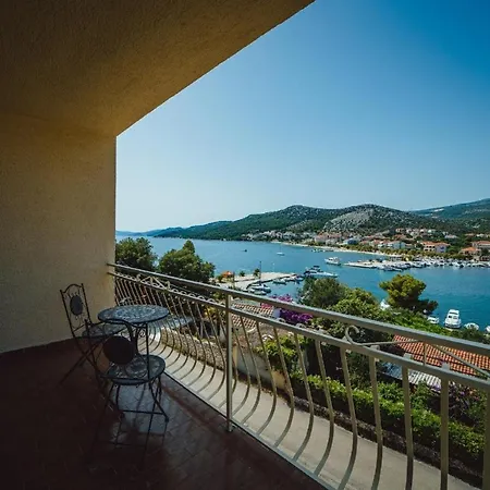 Seaside Πανσιόν