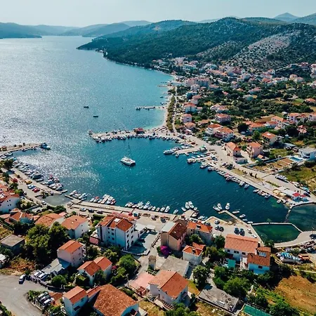 Πανσιόν Seaside