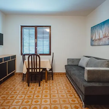 Seaside Πανσιόν