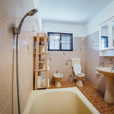 Seaside Seget Vranjica